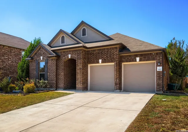 Single family home for sale at 310 Cottage Vw, Universal City, TX 78148 | MLS# 2025845