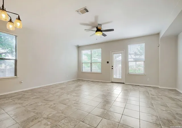 Photo 2 of Single family home for sale at 310 Cottage Vw, Universal City, TX 78148 | MLS# 2025845 | Listing updated on 2026-10-26