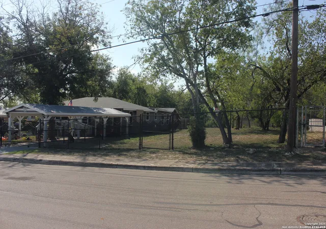 Photo 3 of Land for sale at 630 H St, San Antonio, TX 78220 | MLS# 2025871 | Listing updated on 2026-10-23