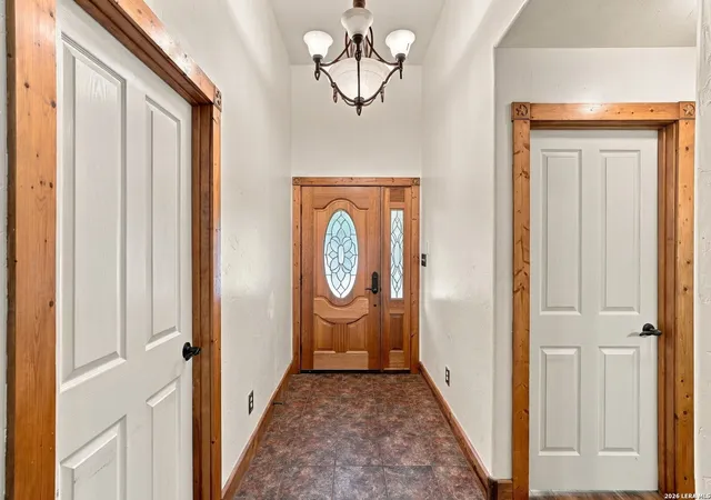 Photo 4 of Single family home for sale at 1107 Mary Frances Dr, Kerrville, TX 78028 | MLS# 2025890 | Listing updated on 2026-10-24