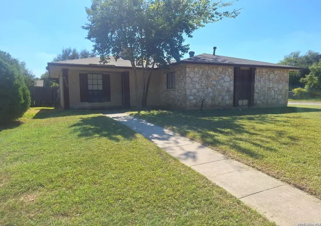 Single family home for sale at 9338 Valley Rdg, San Antonio, TX 78250 | MLS# 2025923