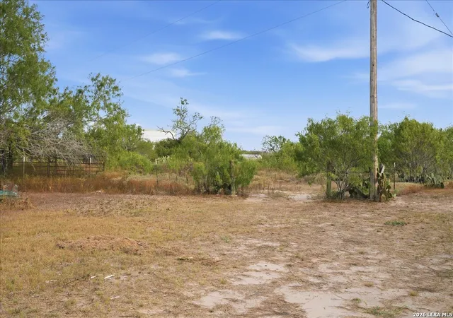 Photo 4 of House for sale at 1991 S Hwy 37 Access, Three Rivers, TX 78071 | MLS# 2025967 | Listing updated on 2026-10-24