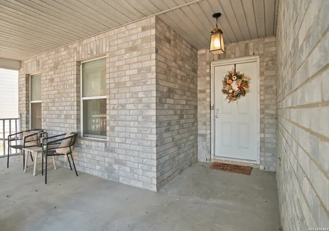 Photo 3 of Single family home for sale at 7510 Forest Fern, Live Oak, TX 78233 | MLS# 2025968 | Listing updated on 2026-10-24