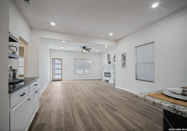 Photo 4 of Single family home for sale at 1149 E Highland Blvd, San Antonio, TX 78210 | MLS# 2026016 | Listing updated on 2026-10-26
