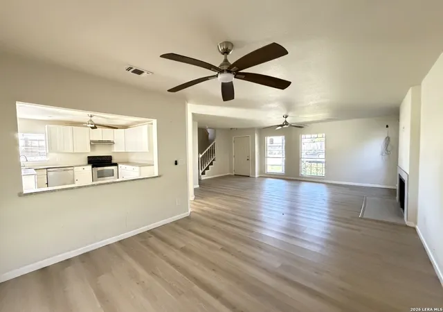 Photo 2 of Single family home for sale at 6810 Hillside Blf, San Antonio, TX 78233 | MLS# 2026031 | Listing updated on 2026-10-25