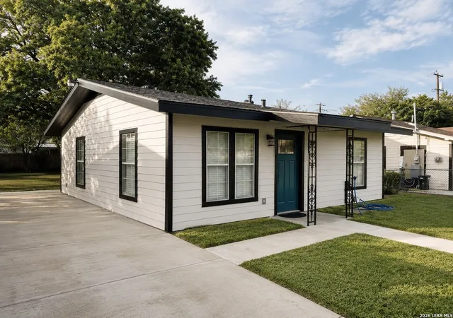 Photo 1 of Single family home for sale at 275 Wahrmund Ct, San Antonio, TX 78223 | MLS# 2026086 | Listing updated on 2026-10-25