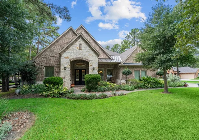 Photo 1 of Sale Pending at 8938 Catamaran Way, Montgomery, TX 77316 | MLS# 32177927 | Listing updated on 2026-09-15