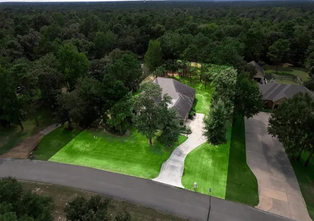 Photo 4 of Sale Pending at 8938 Catamaran Way, Montgomery, TX 77316 | MLS# 32177927 | Listing updated on 2026-09-15