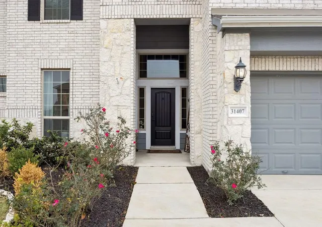 Photo 2 of Single family home for sale at 31407 Sandpiper Crk Dr, Hockley, TX 77447 | MLS# 52535796 | Listing updated on 2026-10-03