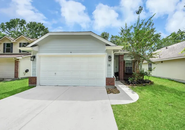 Photo 1 of Sale Pending at 15 Bark Bnd Pl, The Woodlands, TX 77385 | MLS# 27949164 | Listing updated on 2026-10-09