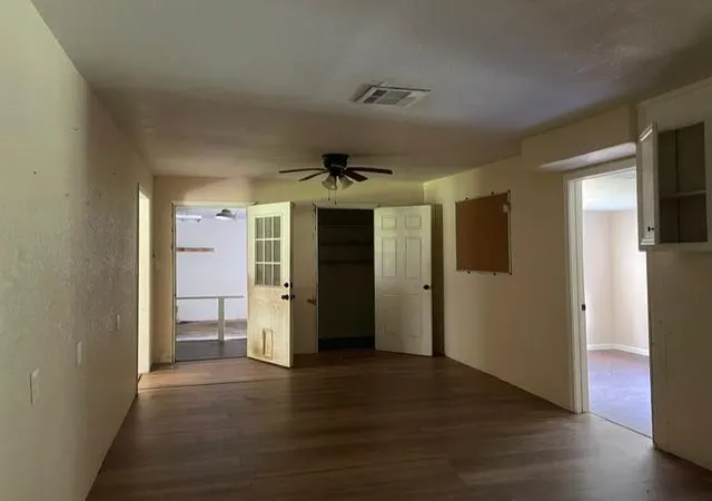 Photo 4 of Single family home for sale at 5008 Meeks Dr, Orange, TX 77632 | MLS# 68724680 | Listing updated on 2026-09-09