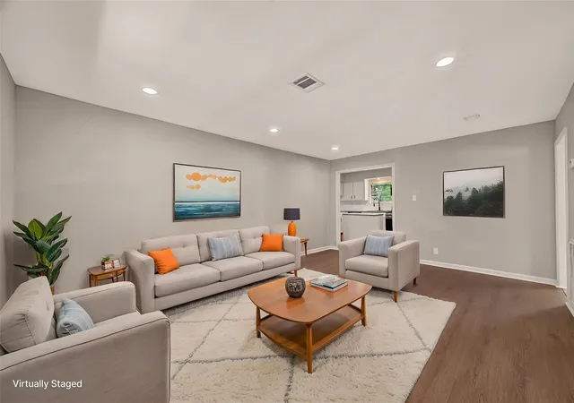 Photo 2 of Single family home for sale at 1509 Lawrence Ave, Pasadena, TX 77506 | MLS# 4065376 | Listing updated on 2026-10-09