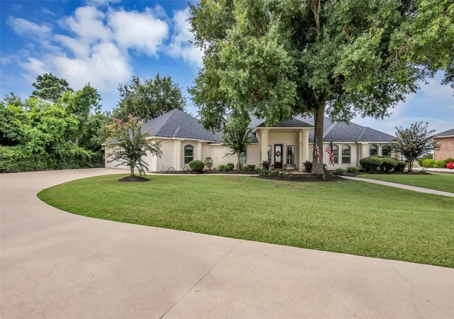 Photo 1 of Single family home for sale at 6426 Dow Reef Dr, Beach City, TX 77523 | MLS# 52582908 | Listing updated on 2026-09-04