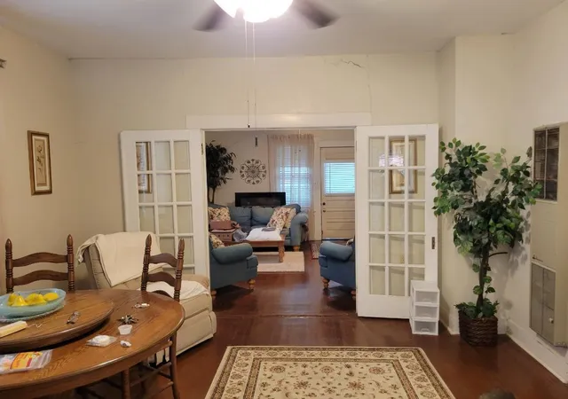 Photo 4 of Single family home for sale at 619 Bismark St, Seguin, TX 78155 | MLS# 66154510 | Listing updated on 2026-09-19