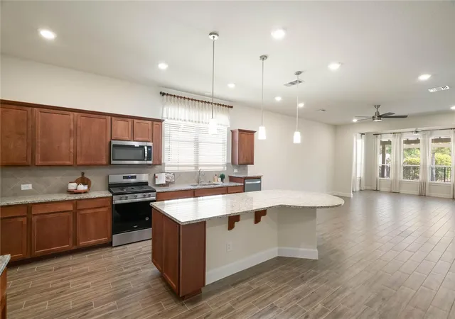 Photo 2 of Single family home for sale at 516 Nokota Dr, Spring, TX 77382 | MLS# 94046961 | Listing updated on 2026-10-08