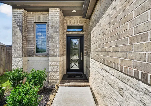 Photo 3 of Single family home for sale at 2534 Alder Wood Ln, Katy, TX 77494 | MLS# 59312761 | Listing updated on 2026-09-27