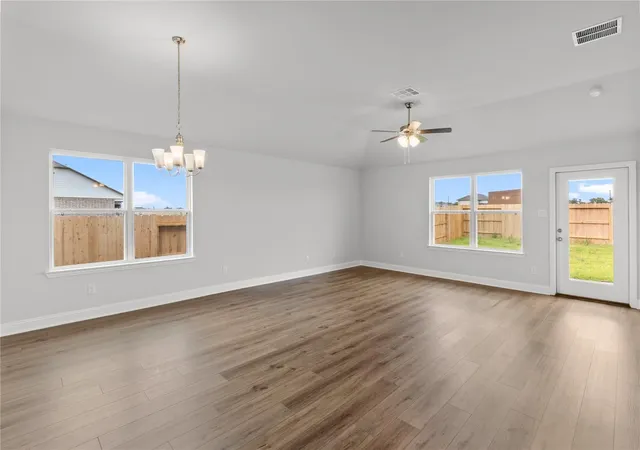 Photo 12 of Single family home for sale at 2031 Emerald Lake Trl, Dayton, TX 77535 | MLS# 28129890 | Listing updated on 2026-09-15