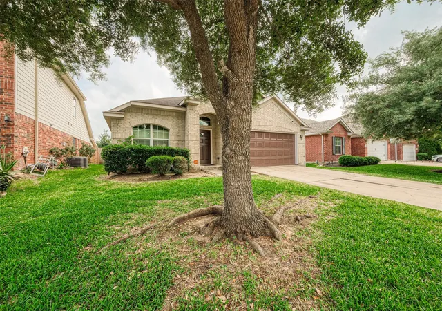Photo 3 of Single family home for sale at 18227 Brightwood Park Ln, Richmond, TX 77407 | MLS# 26881399 | Listing updated on 2026-09-24