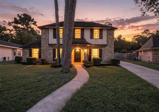 Photo 1 of Sale Pending at 8119 Pine Green Ln, Humble, TX 77346 | MLS# 68545013 | Listing updated on 2026-10-08