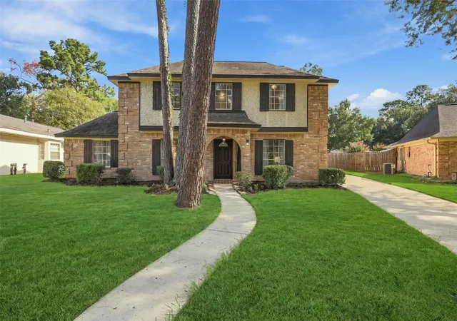 Photo 3 of Sale Pending at 8119 Pine Green Ln, Humble, TX 77346 | MLS# 68545013 | Listing updated on 2026-10-08