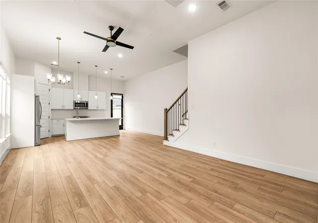 Photo 3 of Single family home for sale at 7117 Goforth St, Houston, TX 77021 | MLS# 11073938 | Listing updated on 2026-10-07