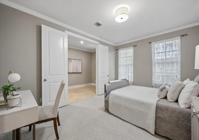Photo 4 of Single family home for sale at 8805 Kolbe Bnd Ln, Houston, TX 77080 | MLS# 13227137 | Listing updated on 2026-09-20