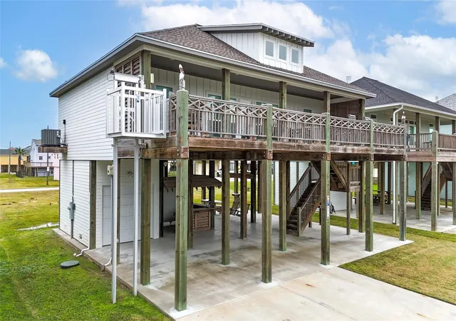 Photo 2 of Sale Pending at 972 Bahama Dr, Port Bolivar, TX 77650 | MLS# 68605004 | Listing updated on 2026-09-21