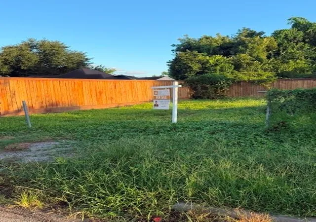 Photo 2 of Land for sale at 0 Pannell St, Houston, TX 77020 | MLS# 36341000 | Listing updated on 2026-09-15