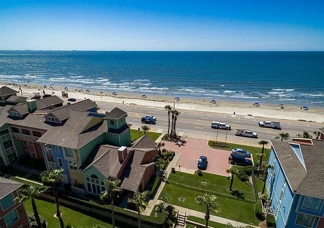 Photo 2 of Condo for sale at 7000 Seawall Blvd #1111, Galveston, TX 77551 | MLS# 91244143 | Listing updated on 2026-09-17