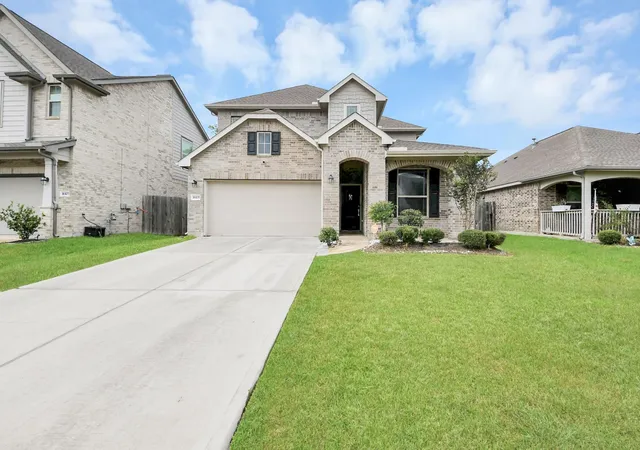 Photo 3 of Single family home for sale at 16105 Dockside St, Crosby, TX 77532 | MLS# 46461367 | Listing updated on 2026-09-12