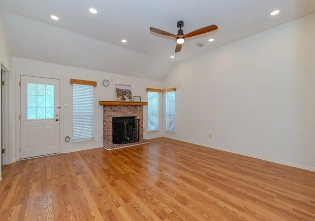 Photo 1 of Single family home for sale at 2335 Sunflower Ln, Beaumont, TX 77713 | MLS# 47514831 | Listing updated on 2026-10-02