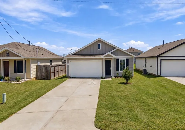 Photo 1 of Single family home for sale at 69 Rd 5102d, Cleveland, TX 77327 | MLS# 49370585 | Listing updated on 2026-10-22