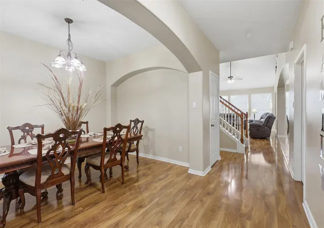 Photo 3 of Single family home for sale at 11404 Summit Bay Dr, Pearland, TX 77584 | MLS# 36987680 | Listing updated on 2026-10-08