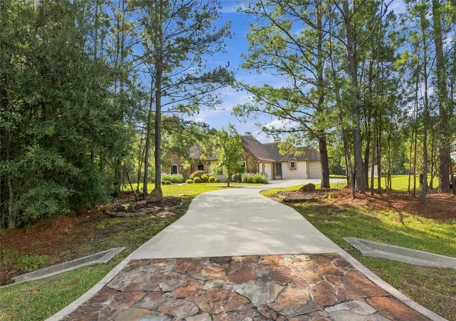 Photo 2 of Sale Pending at 36902 Anglers Way, Pinehurst, TX 77362 | MLS# 55191793 | Listing updated on 2026-10-06