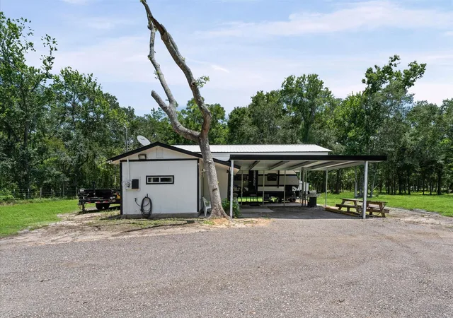 Photo 1 of Land for sale at 6219 Davis Rd, Wharton, TX 77488 | MLS# 34316426 | Listing updated on 2026-09-03