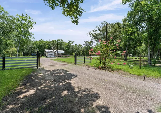 Photo 2 of Land for sale at 6219 Davis Rd, Wharton, TX 77488 | MLS# 34316426 | Listing updated on 2026-09-03