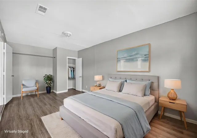Photo 3 of Single family home for sale at 9610 Foredale St, Houston, TX 77075 | MLS# 41441410 | Listing updated on 2026-09-09