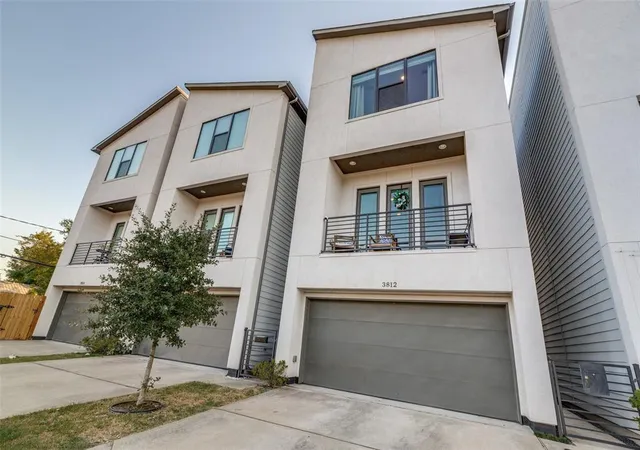 Townhouse for sale at 3812 Leeland St, Houston, TX 77003 | MLS# 96521707
