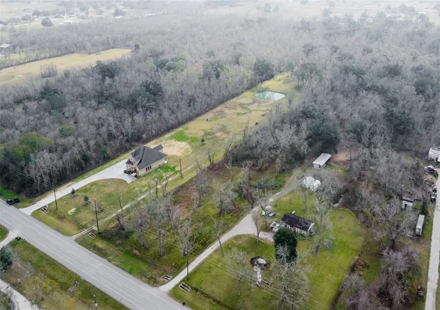 Photo 35 of Single family home for sale at 1721 W Fm 1462, Rosharon, TX 77583 | MLS# 65706092 | Listing updated on 2026-09-03