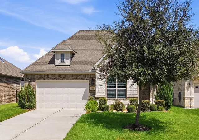 Photo 1 of Single family home for sale at 5638 Fountain Villas Way, Conroe, TX 77304 | MLS# 50887947 | Listing updated on 2026-09-19