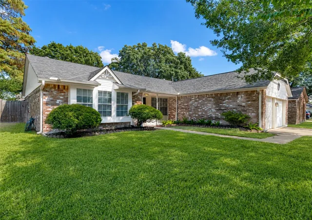 Photo 2 of Single family home for sale at 3206 Lindenfield Dr, Katy, TX 77449 | MLS# 6112677 | Listing updated on 2026-09-15