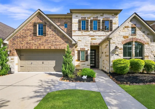 Photo 1 of Single family home for sale at 16415 Whiteoak Cyn Dr, Humble, TX 77346 | MLS# 60893703 | Listing updated on 2026-09-05