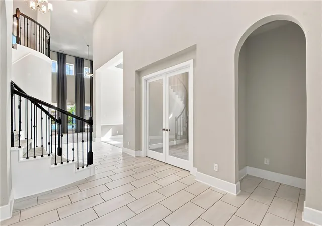 Photo 4 of Single family home for sale at 16415 Whiteoak Cyn Dr, Humble, TX 77346 | MLS# 60893703 | Listing updated on 2026-09-05