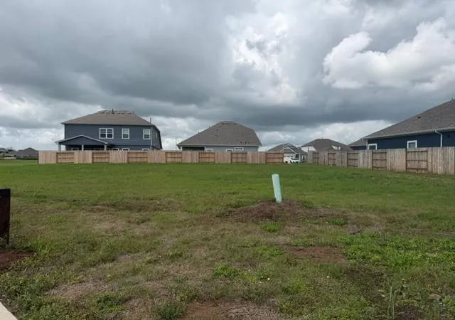 Photo 2 of Single family home for sale at 7911 Wandering Glider Dr, Fulshear, TX 77441 | MLS# 64307693 | Listing updated on 2026-10-04