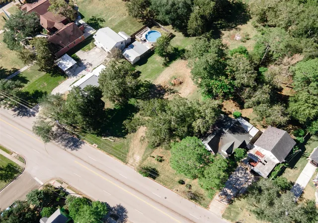 Photo 3 of Land for sale at 1101 N Pruett St, Baytown, TX 77520 | MLS# 77744370 | Listing updated on 2026-09-23