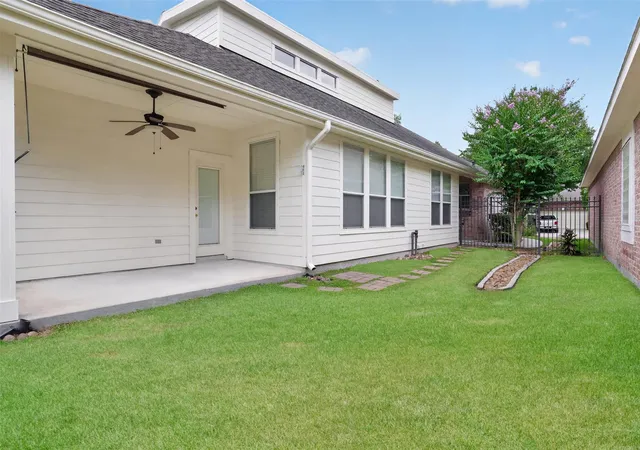 Photo 24 of Single family home for sale at 18 Arcadia Way, Conroe, TX 77384 | MLS# 76354053 | Listing updated on 2026-09-12
