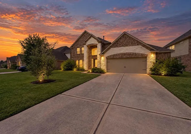 Photo 2 of Sale Pending at 4618 Prairie Springs Ln, Rosharon, TX 77583 | MLS# 70407488 | Listing updated on 2026-09-23