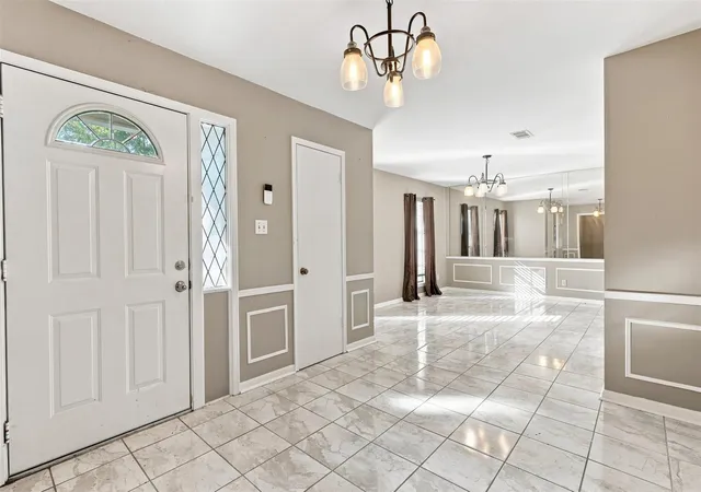 Photo 3 of Sale Pending at 7714 Kleingreen Ln, Spring, TX 77379 | MLS# 35309722 | Listing updated on 2026-09-11