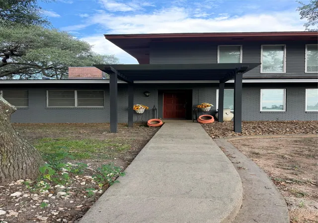 Photo 1 of Land for sale at 100 Evans St, Alleyton, TX 78935 | MLS# 68537491 | Listing updated on 2026-09-25