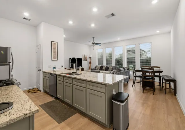 Photo 4 of Townhouse for sale at 4215 Champlain Way, Rosharon, TX 77583 | MLS# 32829318 | Listing updated on 2026-09-02